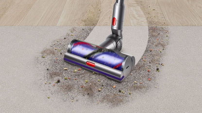 Official reference: V15 family cleaner head in use, supplied V15S version pending